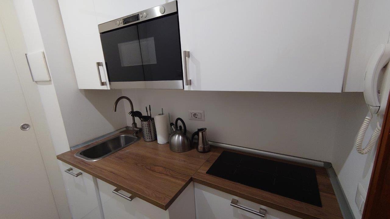 Monolocale In Corso Porta Nuova Apartment Милано Екстериор снимка
