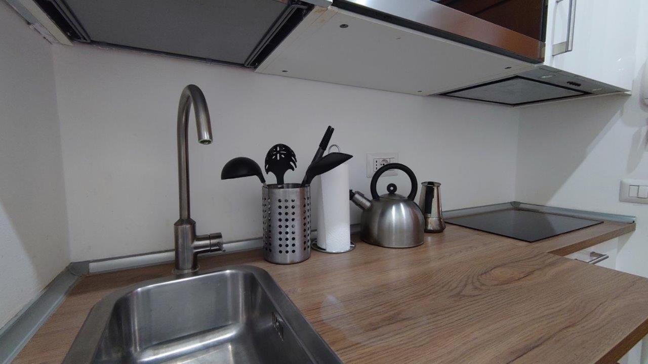 Monolocale In Corso Porta Nuova Apartment Милано Екстериор снимка